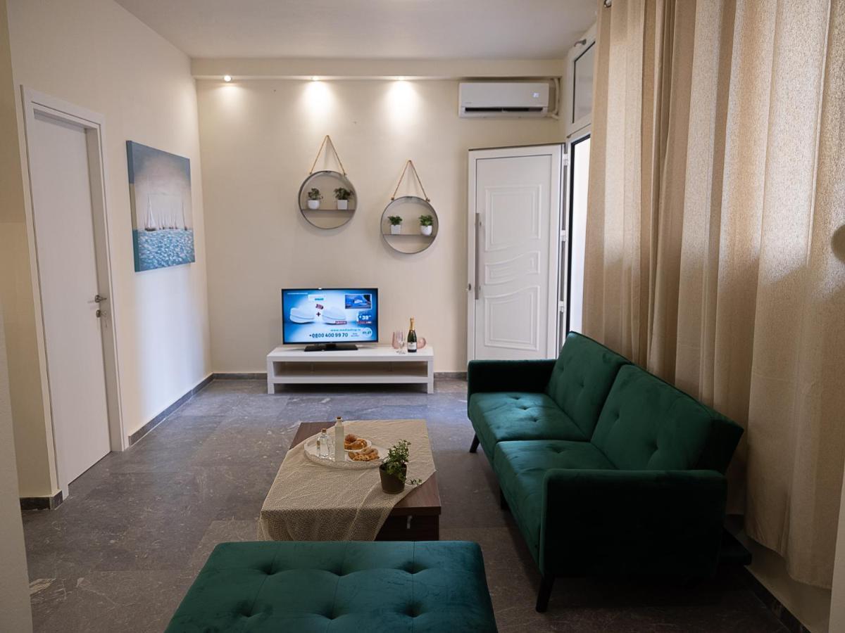 Luxury Apts Heraklion Center Екстер'єр фото