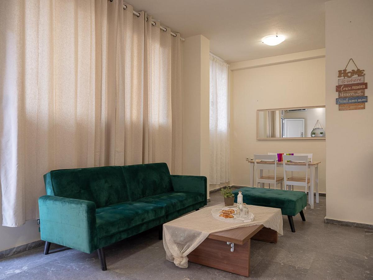 Luxury Apts Heraklion Center Екстер'єр фото